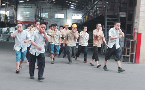 冰球突破豪华版网址铝材组织消防演练